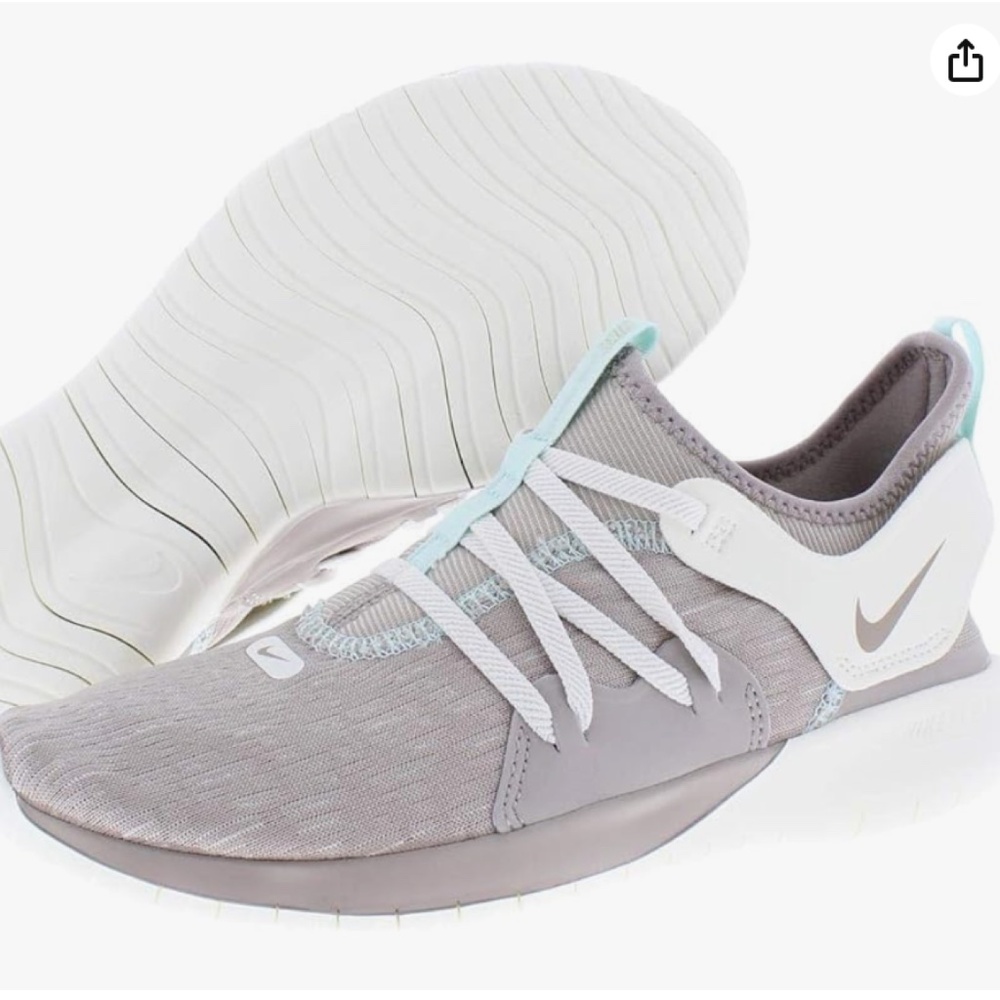 Womens NEW Nike Flex Contact 3 sneakers Size 7